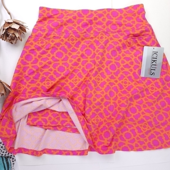 ❣️New ICIKÜLS Lattice Pink/ Orange Flip Skorts Size Med - Picture 6 of 13